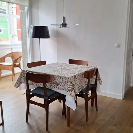 El Tejo, Luminoso Y Acogedor קולומברס